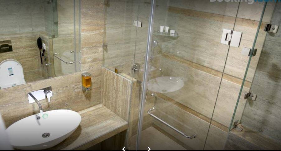 Valentine Motel & Resort, New Delhi 2